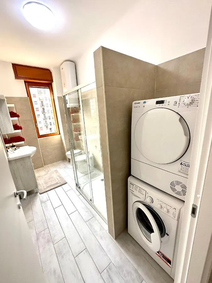 Marghespace Zona Stazione Centrale Appartamento Con Letto Matrimoniale E Bagno ミラノ ベッド・アンド・ブレックファスト