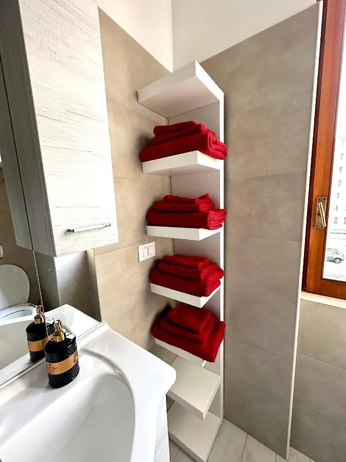Marghespace Zona Stazione Centrale Appartamento Con Letto Matrimoniale E Bagno ミラノ