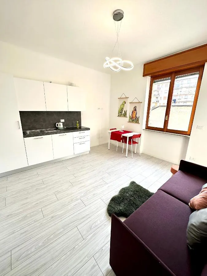 Marghespace Zona Stazione Centrale Appartamento Con Letto Matrimoniale E Bagno ミラノ